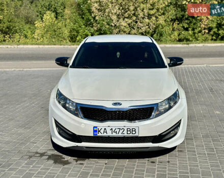 Белый Киа K5, объемом двигателя 2 л и пробегом 255 тыс. км за 9000 $, фото 18 на Automoto.ua