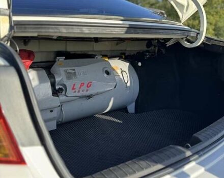Белый Киа K5, объемом двигателя 2 л и пробегом 240 тыс. км за 8500 $, фото 15 на Automoto.ua