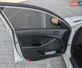 Белый Киа K5, объемом двигателя 2 л и пробегом 420 тыс. км за 7800 $, фото 13 на Automoto.ua