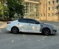 Белый Киа K5, объемом двигателя 2 л и пробегом 280 тыс. км за 8600 $, фото 7 на Automoto.ua