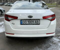 Белый Киа K5, объемом двигателя 2 л и пробегом 226 тыс. км за 9500 $, фото 12 на Automoto.ua