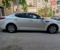 Белый Киа K5, объемом двигателя 2 л и пробегом 298 тыс. км за 7300 $, фото 4 на Automoto.ua