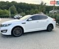 Белый Киа K5, объемом двигателя 2 л и пробегом 272 тыс. км за 9500 $, фото 8 на Automoto.ua