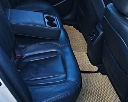Белый Киа K5, объемом двигателя 2 л и пробегом 363 тыс. км за 7600 $, фото 19 на Automoto.ua