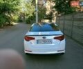 Белый Киа K5, объемом двигателя 2 л и пробегом 216 тыс. км за 9500 $, фото 5 на Automoto.ua