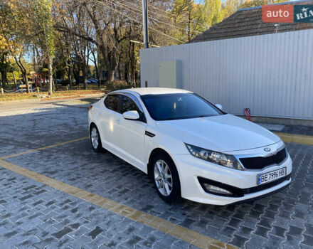 Белый Киа K5, объемом двигателя 2 л и пробегом 450 тыс. км за 8000 $, фото 5 на Automoto.ua