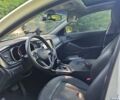 Белый Киа K5, объемом двигателя 2 л и пробегом 240 тыс. км за 9990 $, фото 3 на Automoto.ua