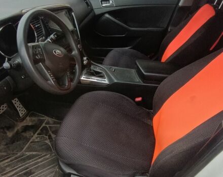 Білий Кіа K5, об'ємом двигуна 2 л та пробігом 230 тис. км за 10200 $, фото 10 на Automoto.ua