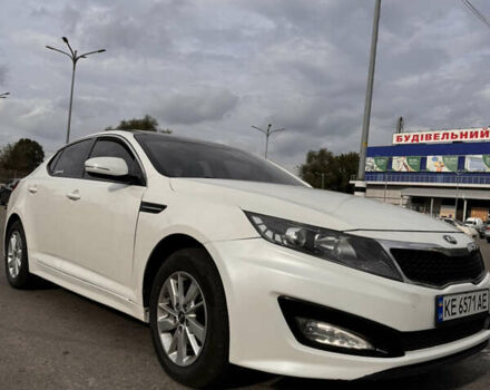 Белый Киа K5, объемом двигателя 2 л и пробегом 180 тыс. км за 6200 $, фото 1 на Automoto.ua