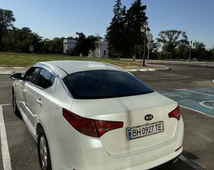 Белый Киа K5, объемом двигателя 2 л и пробегом 98 тыс. км за 9000 $, фото 25 на Automoto.ua