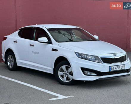 Білий Кіа K5, об'ємом двигуна 2 л та пробігом 420 тис. км за 6700 $, фото 5 на Automoto.ua