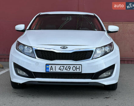 Білий Кіа K5, об'ємом двигуна 2 л та пробігом 420 тис. км за 6700 $, фото 3 на Automoto.ua