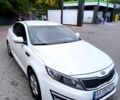 Белый Киа K5, объемом двигателя 2 л и пробегом 255 тыс. км за 9300 $, фото 8 на Automoto.ua