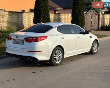 Білий Кіа K5, об'ємом двигуна 2 л та пробігом 281 тис. км за 7700 $, фото 1 на Automoto.ua