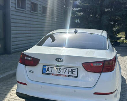 Білий Кіа K5, об'ємом двигуна 2 л та пробігом 263 тис. км за 8300 $, фото 5 на Automoto.ua
