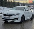 Белый Киа K5, объемом двигателя 2 л и пробегом 439 тыс. км за 6999 $, фото 1 на Automoto.ua