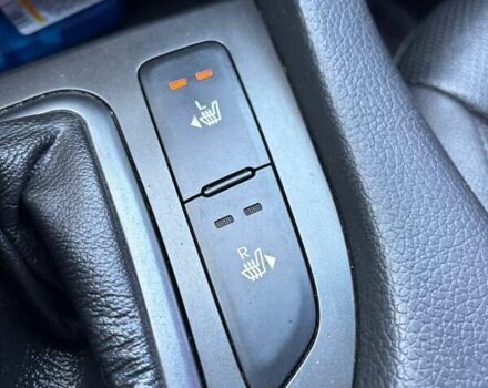 Белый Киа K5, объемом двигателя 2 л и пробегом 282 тыс. км за 7800 $, фото 11 на Automoto.ua