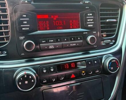 Белый Киа K5, объемом двигателя 2 л и пробегом 282 тыс. км за 7800 $, фото 6 на Automoto.ua