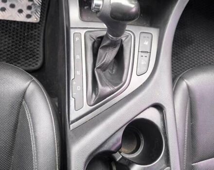 Білий Кіа K5, об'ємом двигуна 2 л та пробігом 255 тис. км за 9300 $, фото 5 на Automoto.ua