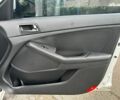 Білий Кіа K5, об'ємом двигуна 2 л та пробігом 261 тис. км за 9290 $, фото 22 на Automoto.ua