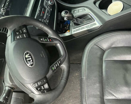 Белый Киа K5, объемом двигателя 2 л и пробегом 98 тыс. км за 8500 $, фото 4 на Automoto.ua