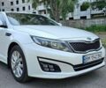 Білий Кіа K5, об'ємом двигуна 2 л та пробігом 159 тис. км за 12500 $, фото 1 на Automoto.ua