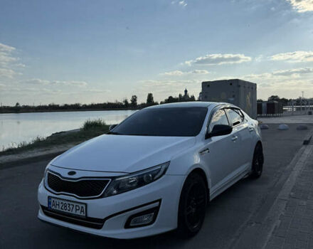 Белый Киа K5, объемом двигателя 2 л и пробегом 150 тыс. км за 10000 $, фото 5 на Automoto.ua