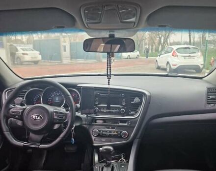 Белый Киа K5, объемом двигателя 2 л и пробегом 295 тыс. км за 8500 $, фото 9 на Automoto.ua
