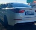Белый Киа K5, объемом двигателя 2 л и пробегом 189 тыс. км за 11500 $, фото 1 на Automoto.ua