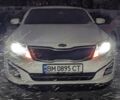 Білий Кіа K5, об'ємом двигуна 2 л та пробігом 205 тис. км за 10500 $, фото 6 на Automoto.ua