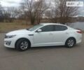 Білий Кіа K5, об'ємом двигуна 2 л та пробігом 195 тис. км за 10299 $, фото 18 на Automoto.ua