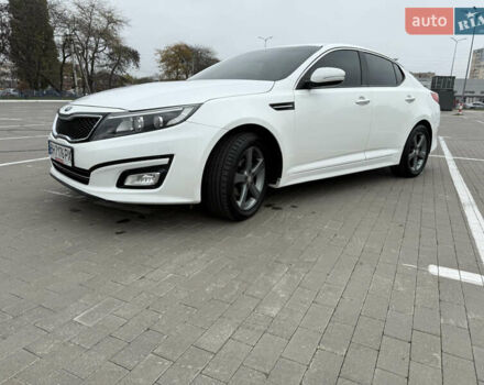 Белый Киа K5, объемом двигателя 2 л и пробегом 238 тыс. км за 11500 $, фото 19 на Automoto.ua