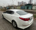 Белый Киа K5, объемом двигателя 2 л и пробегом 295 тыс. км за 7900 $, фото 5 на Automoto.ua