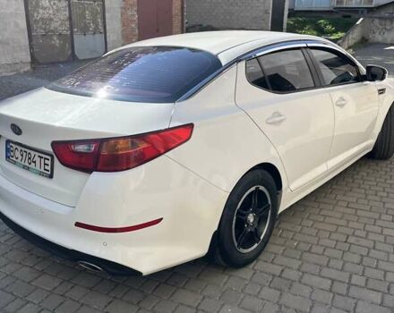 Білий Кіа K5, об'ємом двигуна 2 л та пробігом 260 тис. км за 9800 $, фото 13 на Automoto.ua