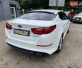 Белый Киа K5, объемом двигателя 2 л и пробегом 217 тыс. км за 11000 $, фото 3 на Automoto.ua