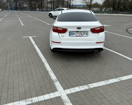 Белый Киа K5, объемом двигателя 2 л и пробегом 238 тыс. км за 11500 $, фото 6 на Automoto.ua