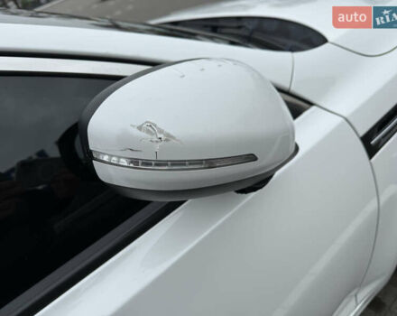 Белый Киа K5, объемом двигателя 2 л и пробегом 238 тыс. км за 11500 $, фото 24 на Automoto.ua