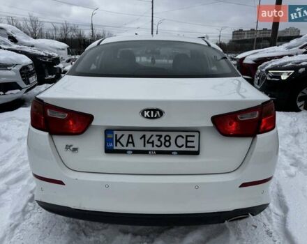 Білий Кіа K5, об'ємом двигуна 2 л та пробігом 440 тис. км за 6900 $, фото 7 на Automoto.ua