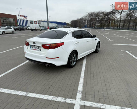 Белый Киа K5, объемом двигателя 2 л и пробегом 238 тыс. км за 11500 $, фото 5 на Automoto.ua