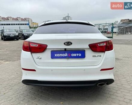 Белый Киа K5, объемом двигателя 2 л и пробегом 219 тыс. км за 11500 $, фото 5 на Automoto.ua
