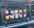 Белый Киа K5, объемом двигателя 2 л и пробегом 140 тыс. км за 10600 $, фото 31 на Automoto.ua
