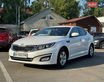 Белый Киа K5, объемом двигателя 2 л и пробегом 250 тыс. км за 10600 $, фото 9 на Automoto.ua