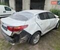 Белый Киа K5, объемом двигателя 2 л и пробегом 220 тыс. км за 4900 $, фото 3 на Automoto.ua