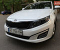 Белый Киа K5, объемом двигателя 2 л и пробегом 202 тыс. км за 11800 $, фото 4 на Automoto.ua