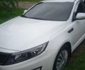 Белый Киа K5, объемом двигателя 2 л и пробегом 300 тыс. км за 8000 $, фото 5 на Automoto.ua