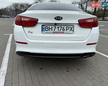 Белый Киа K5, объемом двигателя 2 л и пробегом 238 тыс. км за 11500 $, фото 7 на Automoto.ua