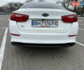 Белый Киа K5, объемом двигателя 2 л и пробегом 238 тыс. км за 11500 $, фото 7 на Automoto.ua