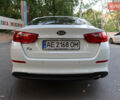 Белый Киа K5, объемом двигателя 2 л и пробегом 202 тыс. км за 11800 $, фото 11 на Automoto.ua