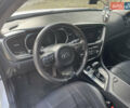 Белый Киа K5, объемом двигателя 2 л и пробегом 296 тыс. км за 12000 $, фото 10 на Automoto.ua