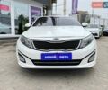 Белый Киа K5, объемом двигателя 2 л и пробегом 219 тыс. км за 11500 $, фото 1 на Automoto.ua